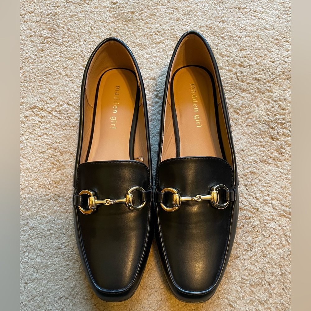 NWOT Madden Girl Loafers